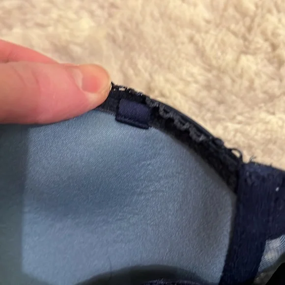 Victoria’s Secret Dream Angels strapless bra navy blue lace 32b - Picture 3 of 6